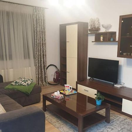 Unique Home Bucharest Luaran gambar